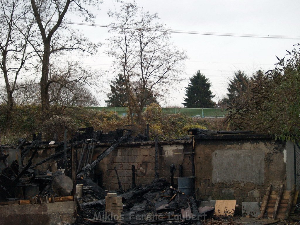 Brand Koeln Gremberghoven Ratherstr P112.JPG